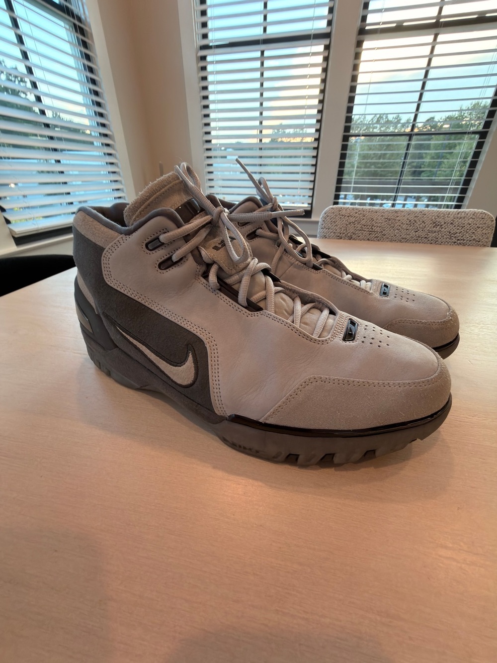 Nike LeBron James Men’s Gray and Dark Gray Suede Sneakers - Size 12